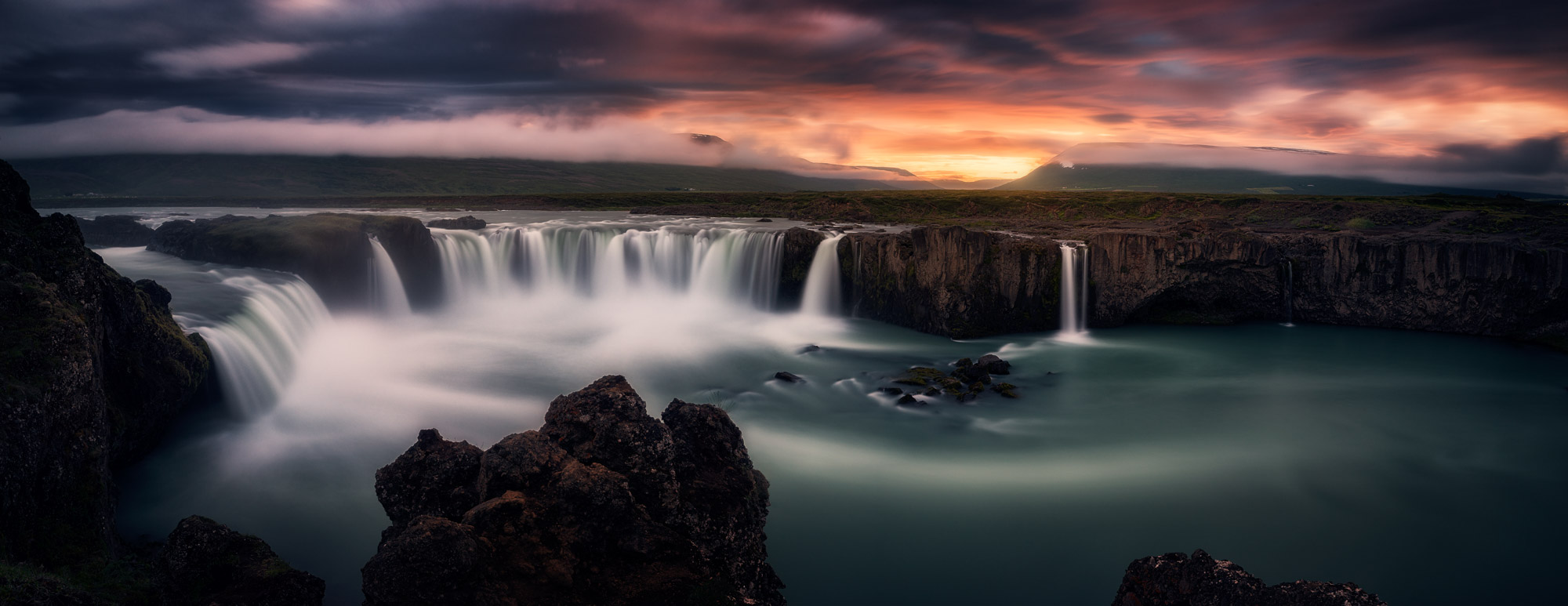 Fire and Water 1x Collection - Pictowall Custom Wallpaper