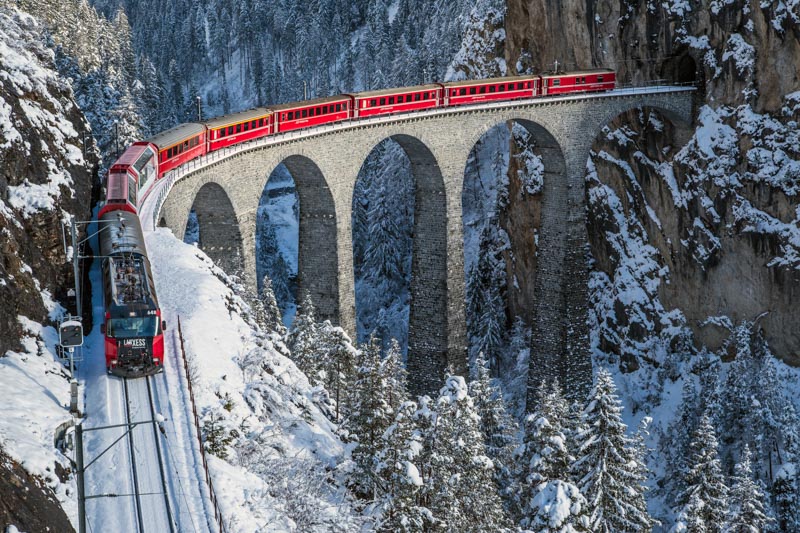 World's Top Train - Bernina Express 1x Collection - Pictowall Custom Wallpaper