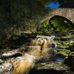 West Burton Packhorse Bridge Wallpaper mural