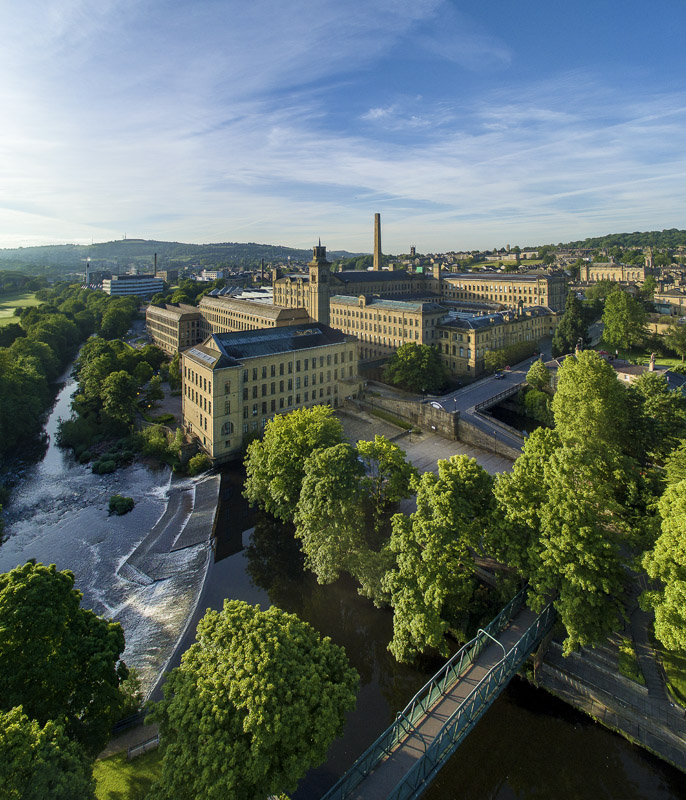 saltaire Aerial vert Wallpaper mural